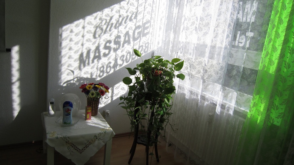 Schrifschatten von Fenster